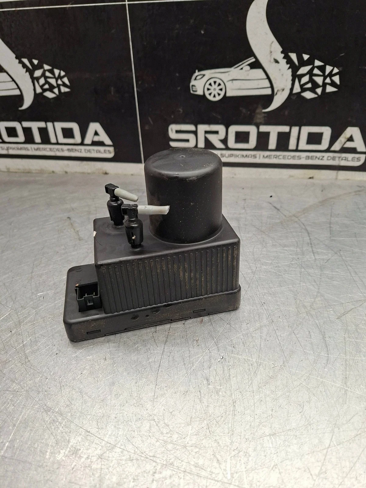 Central Locking Pump Mercedes-Benz C W203 2038000048 image 5