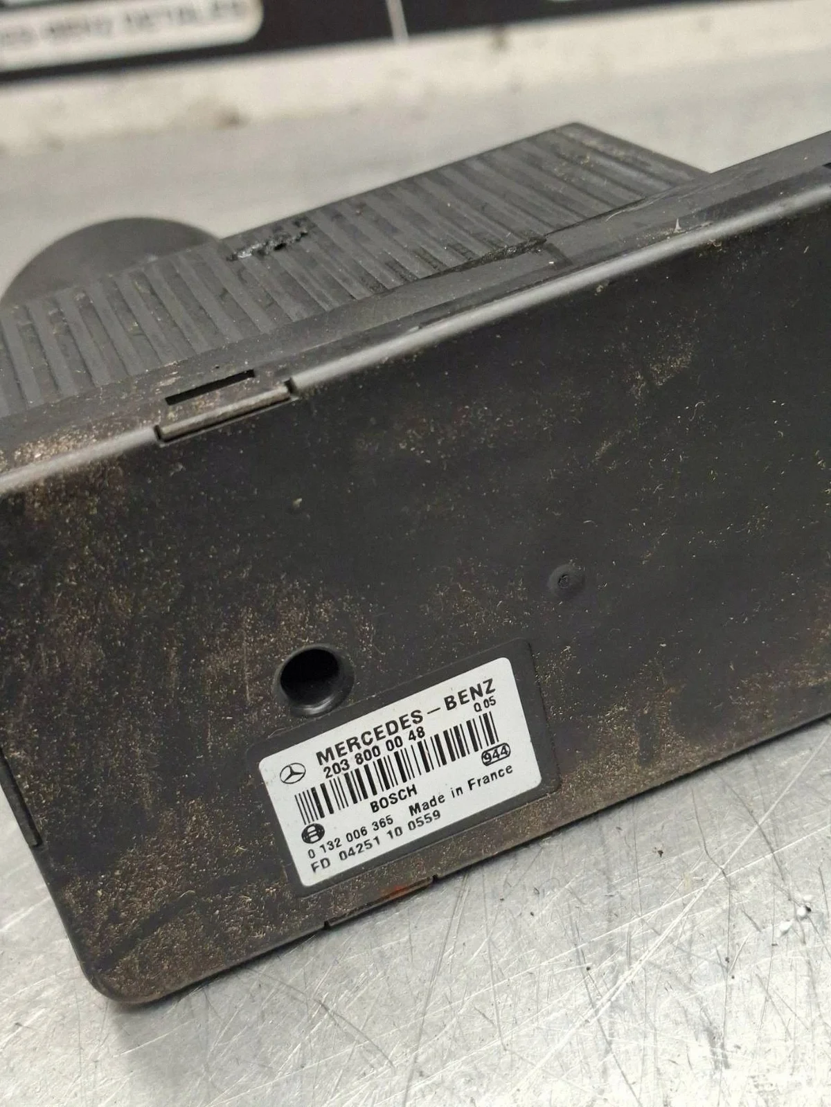 Central Locking Pump Mercedes-Benz C W203 2038000048 image 8