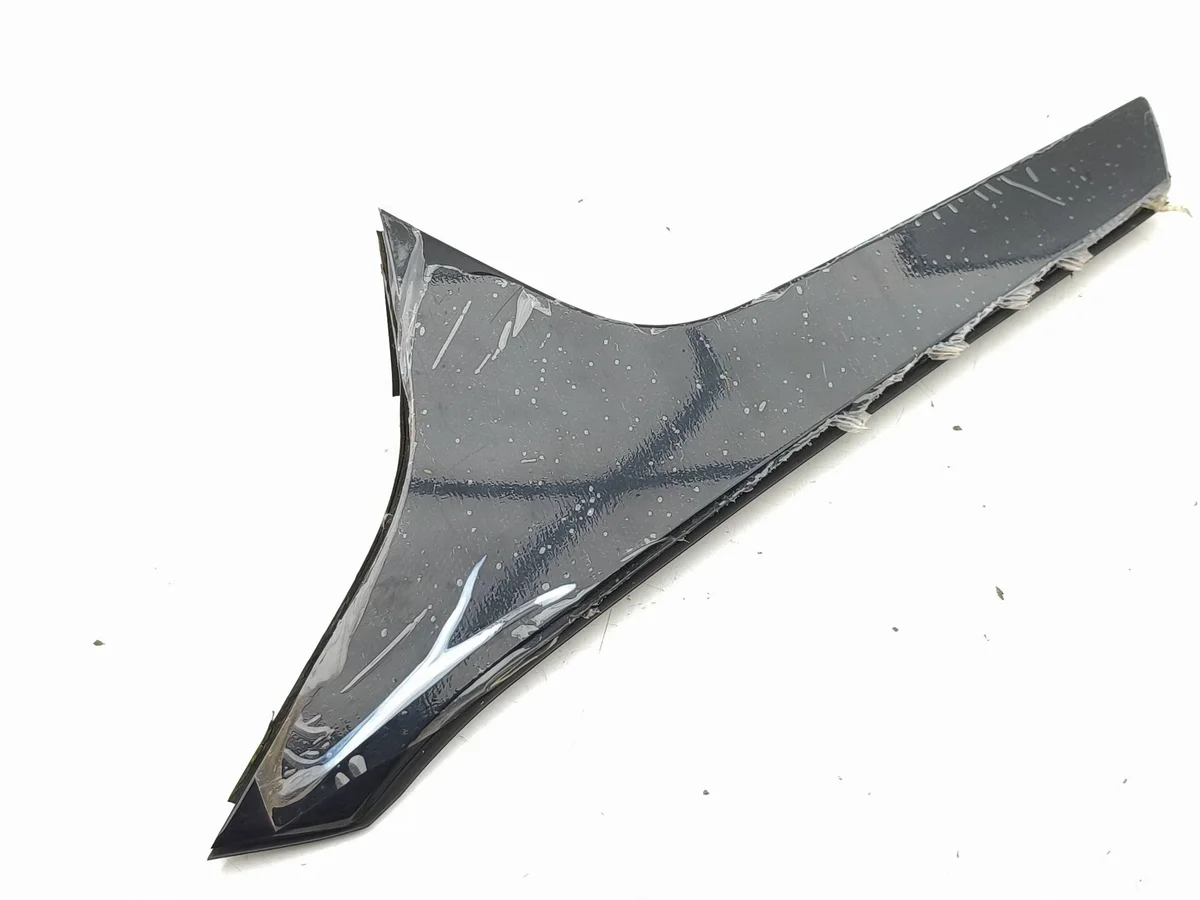 Rear Window Trim Strip Audi Q4 e-tron 89A854871