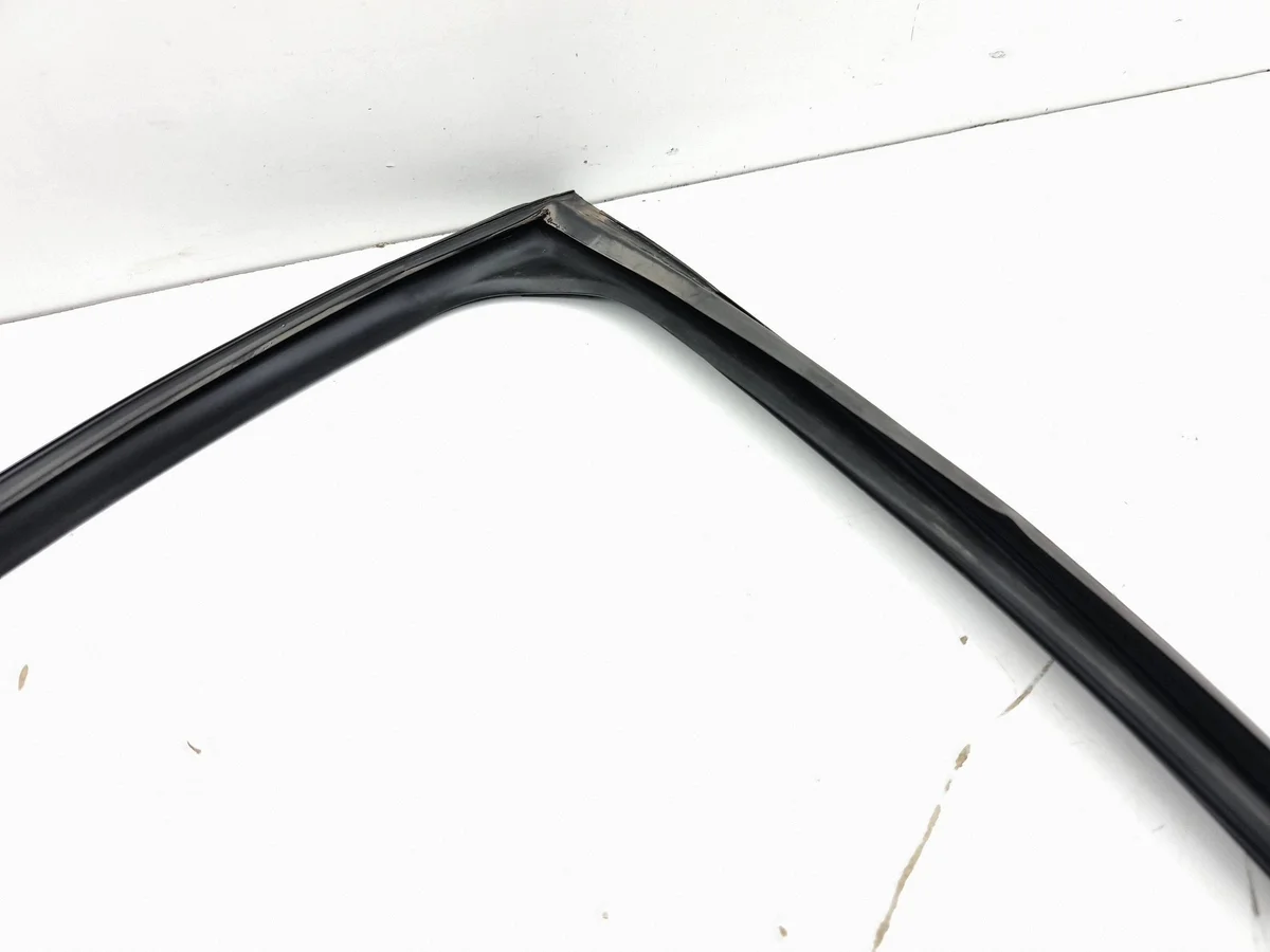 Joint de vitre de porte arrière Toyota Corolla E210 AMD272518 image 3