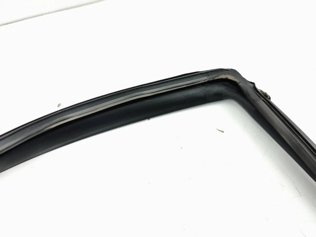 Joint de vitre de porte arrière Toyota Corolla E210 AMD272519 image 4