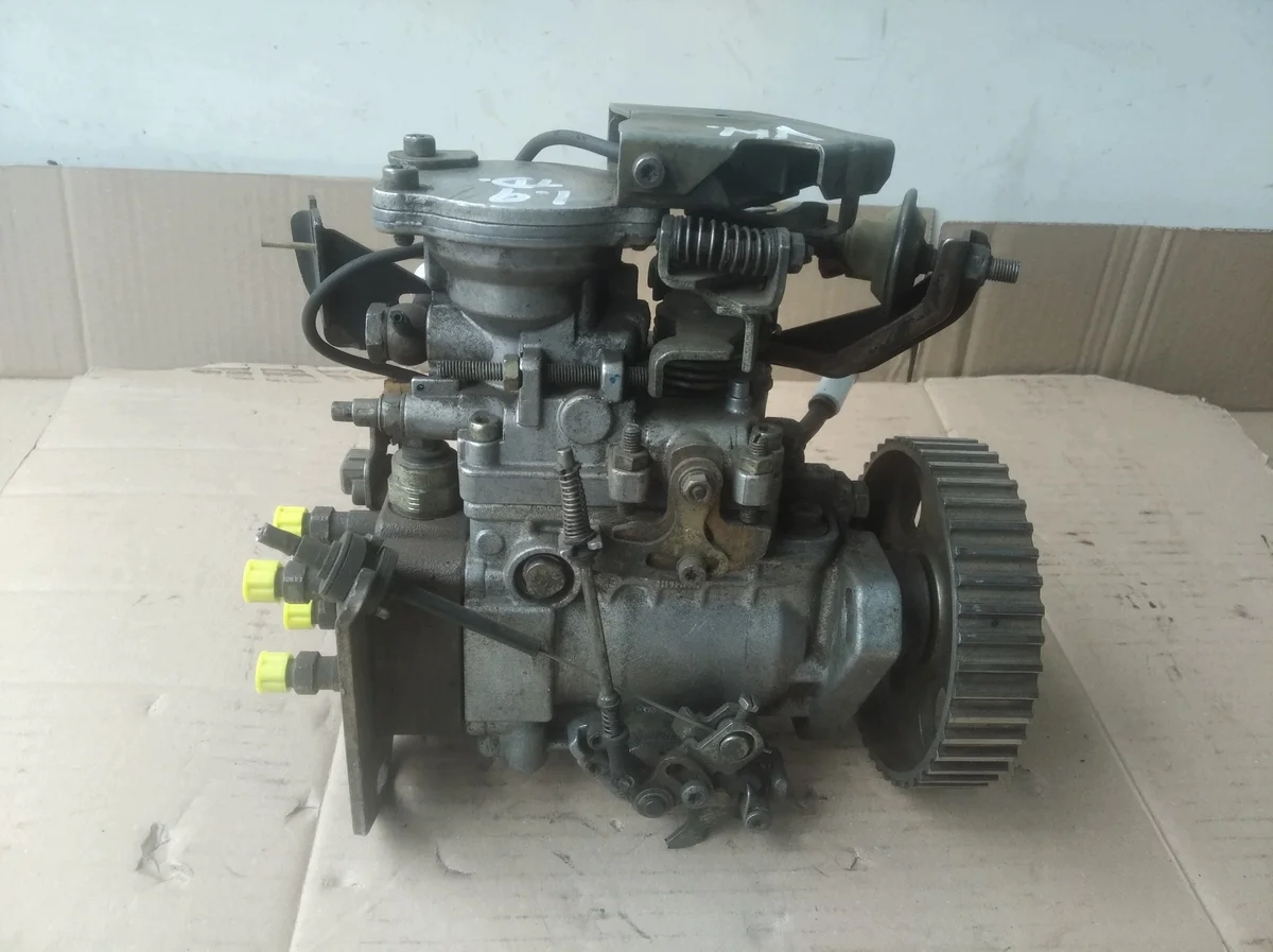Injectiepomp Audi 80 B4 Passat B3 B4 1.9 TD 0460494284