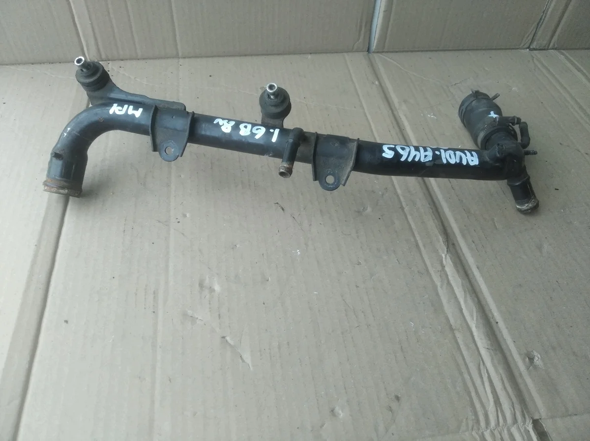 Tubo refrigerante Audi A4 B5 VW Passat B5 1.6 06B121071E