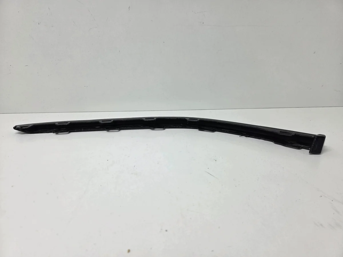 Baguette Pare-chocs Avant Droit VW Touran 2 5TA805904