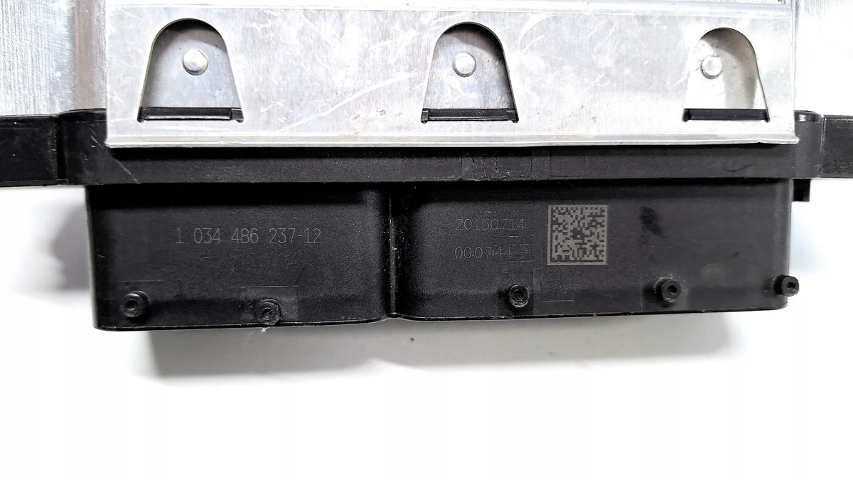 Engine Control Unit VW Skoda Seat Audi 04E907309BH image 3