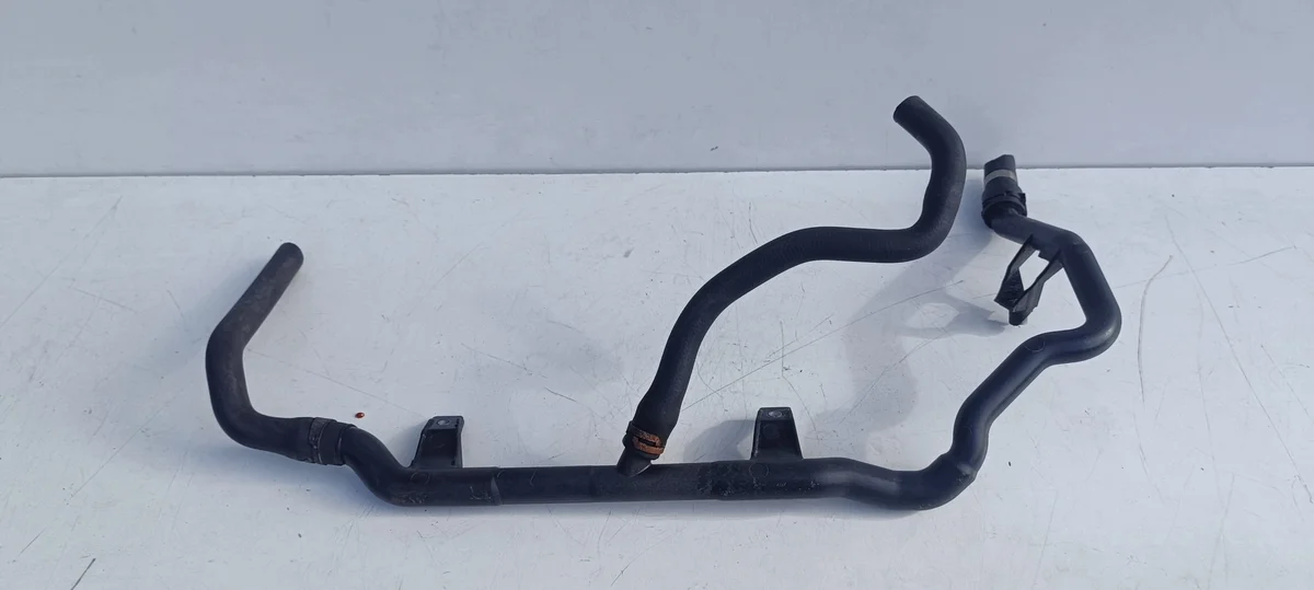 Conduite d'eau BMW E90 E91 7548211