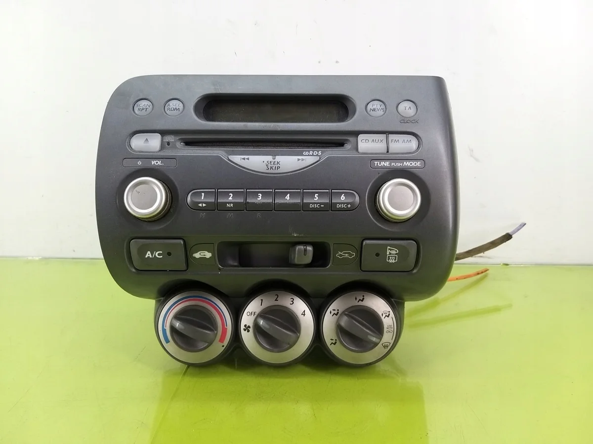 Painel Rádio Climatização Honda Jazz II 39175SAAG120M1 2002-2008