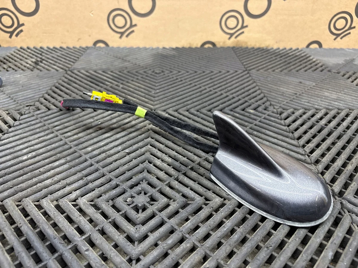 Antenne GPS Dodge Challenger 2021 00532800040