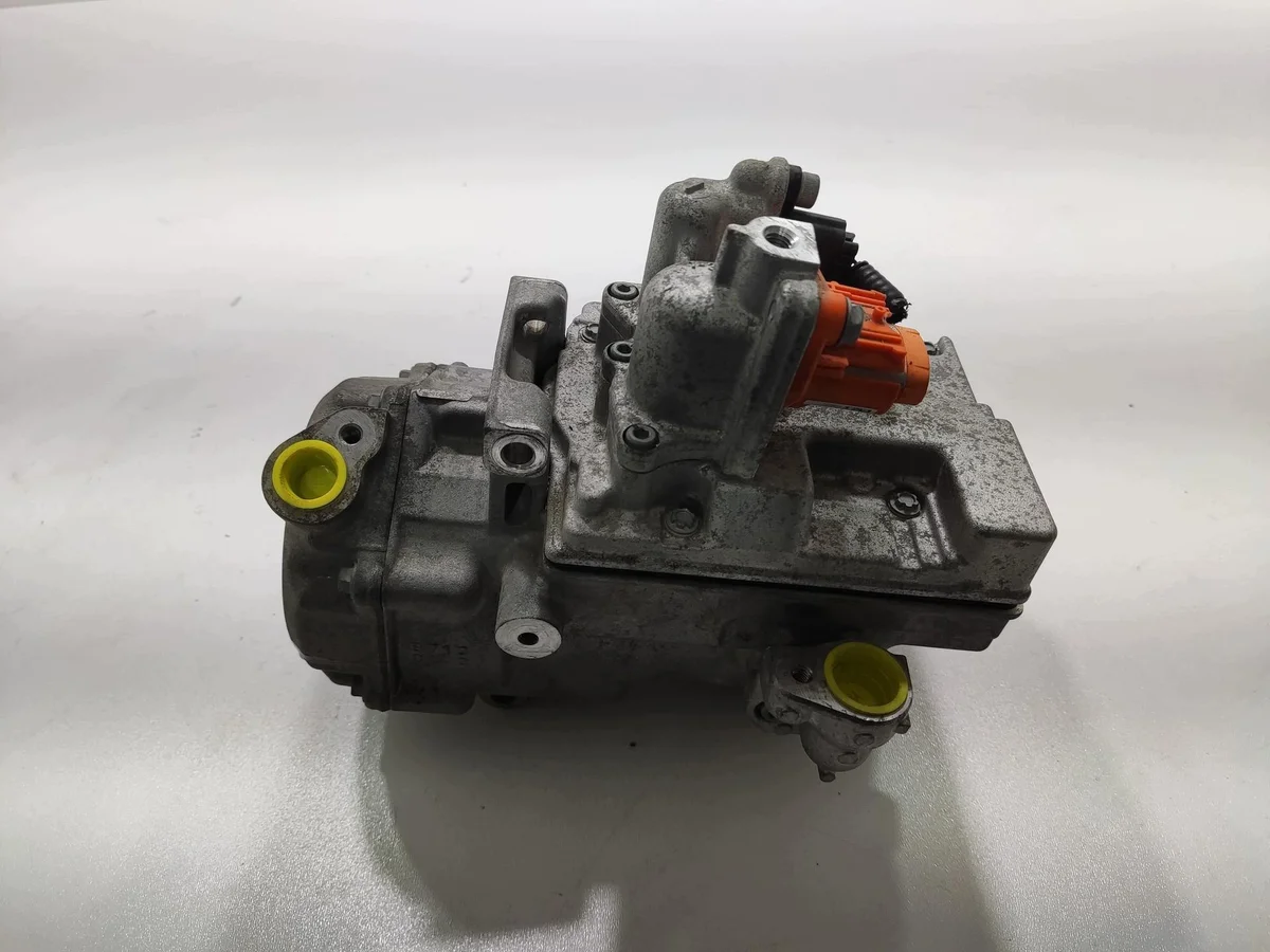 Compresseur de climatisation Nissan Leaf 92600-3NFOA