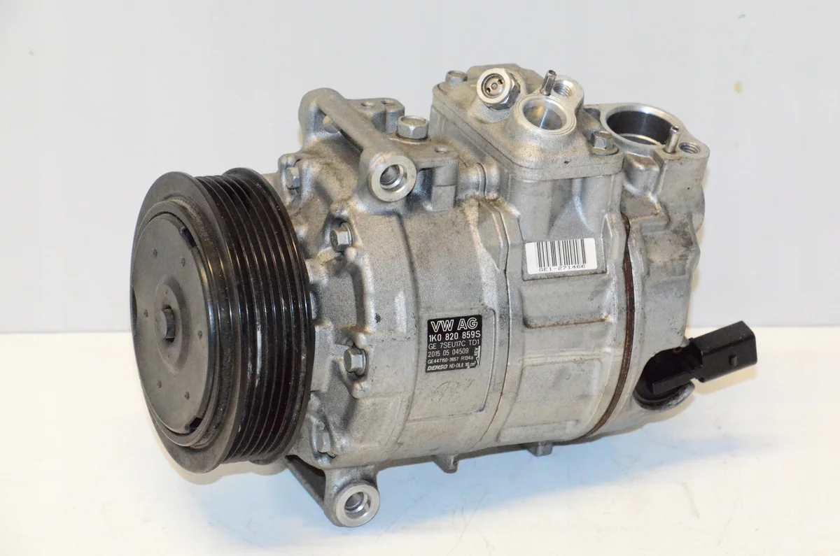 Airconditioning compressor 1K0820859S VW Audi