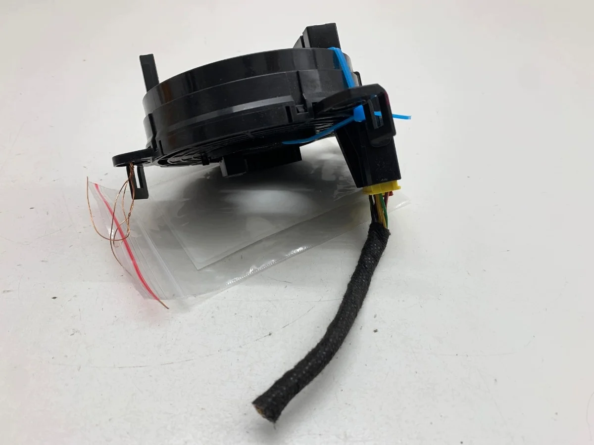 Airbag-nauha Opel Astra K 39017556