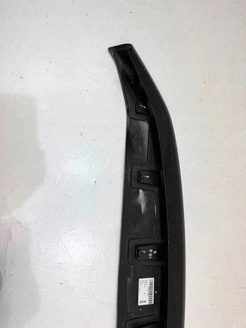 Maserati Levante Spoiler NKO8813 thumbnail 4