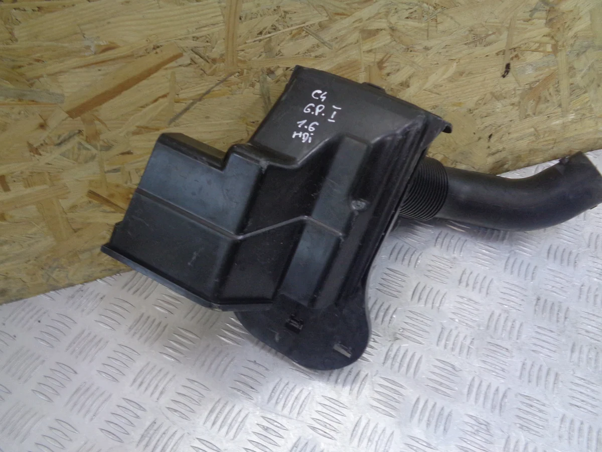 Ansaugschlauch Citroen C4 Grand Picasso 1.6 HDI 9654043380