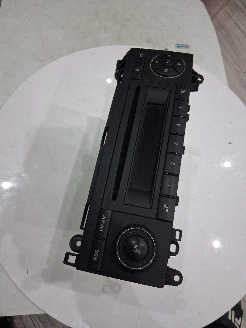 Radio CD Mercedes Classe B W245 A1698702389