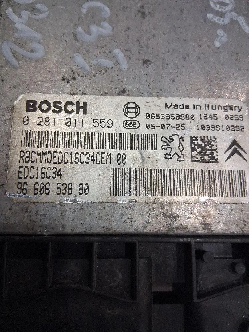 Steuergerät Motor Citroen C3 9660653880