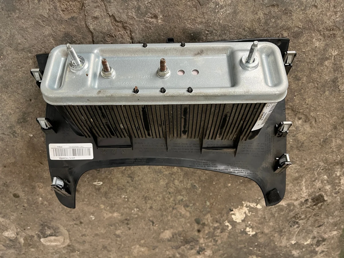 Knie-Airbag Ford B-Max AV11-A045J76BB thumbnail 1