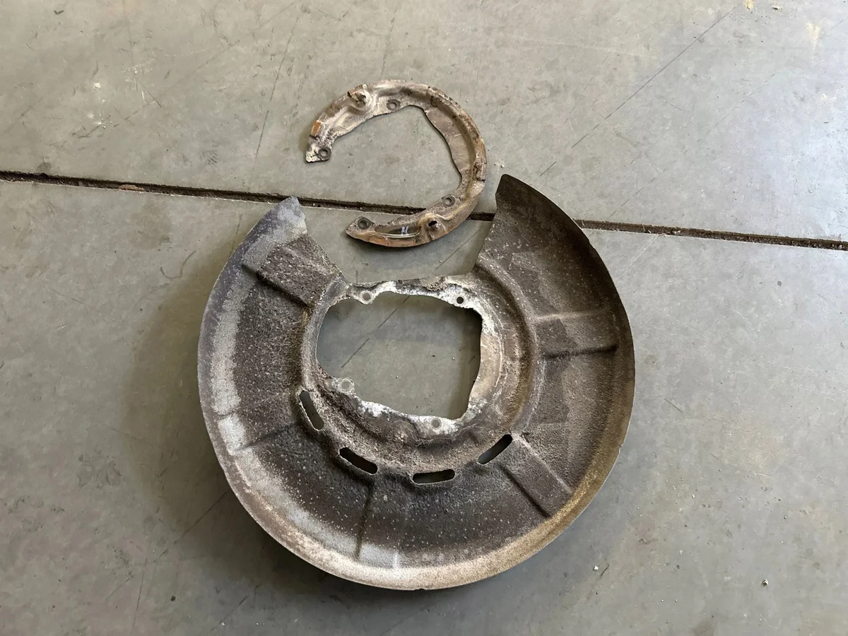 Afdekking remschijf achter BMW 6 Serie F12 F13 6778251
