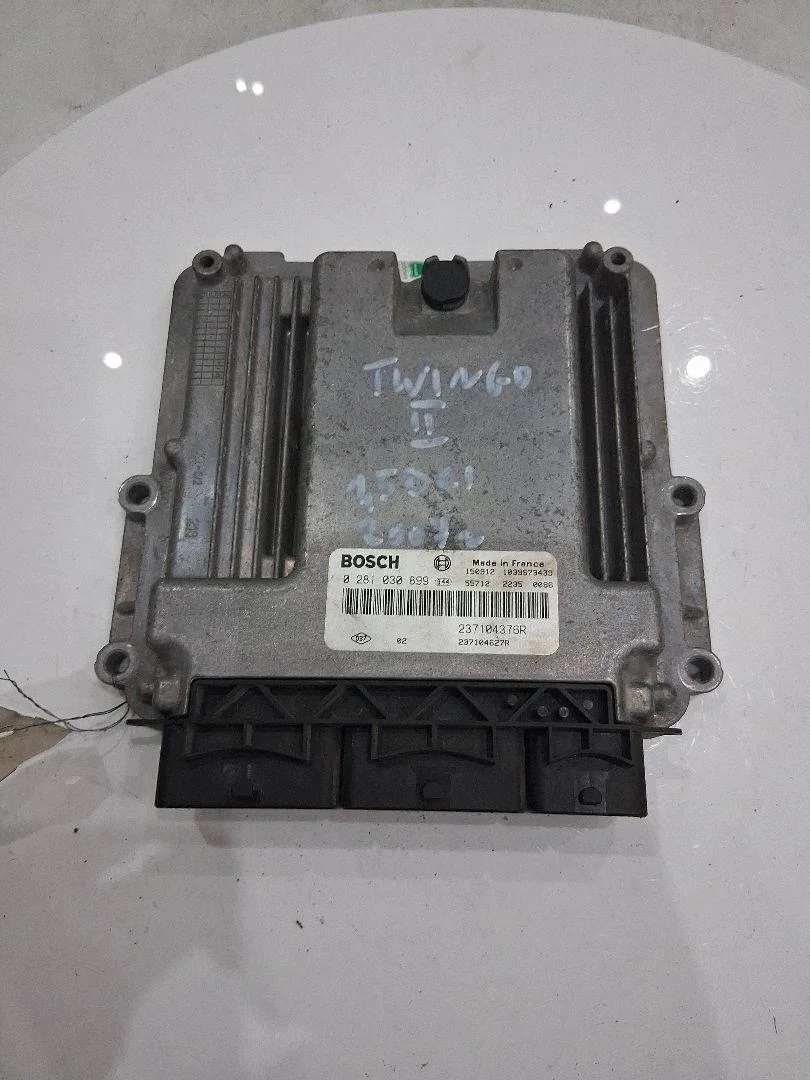 Control Unit Renault Twingo II 237104376R