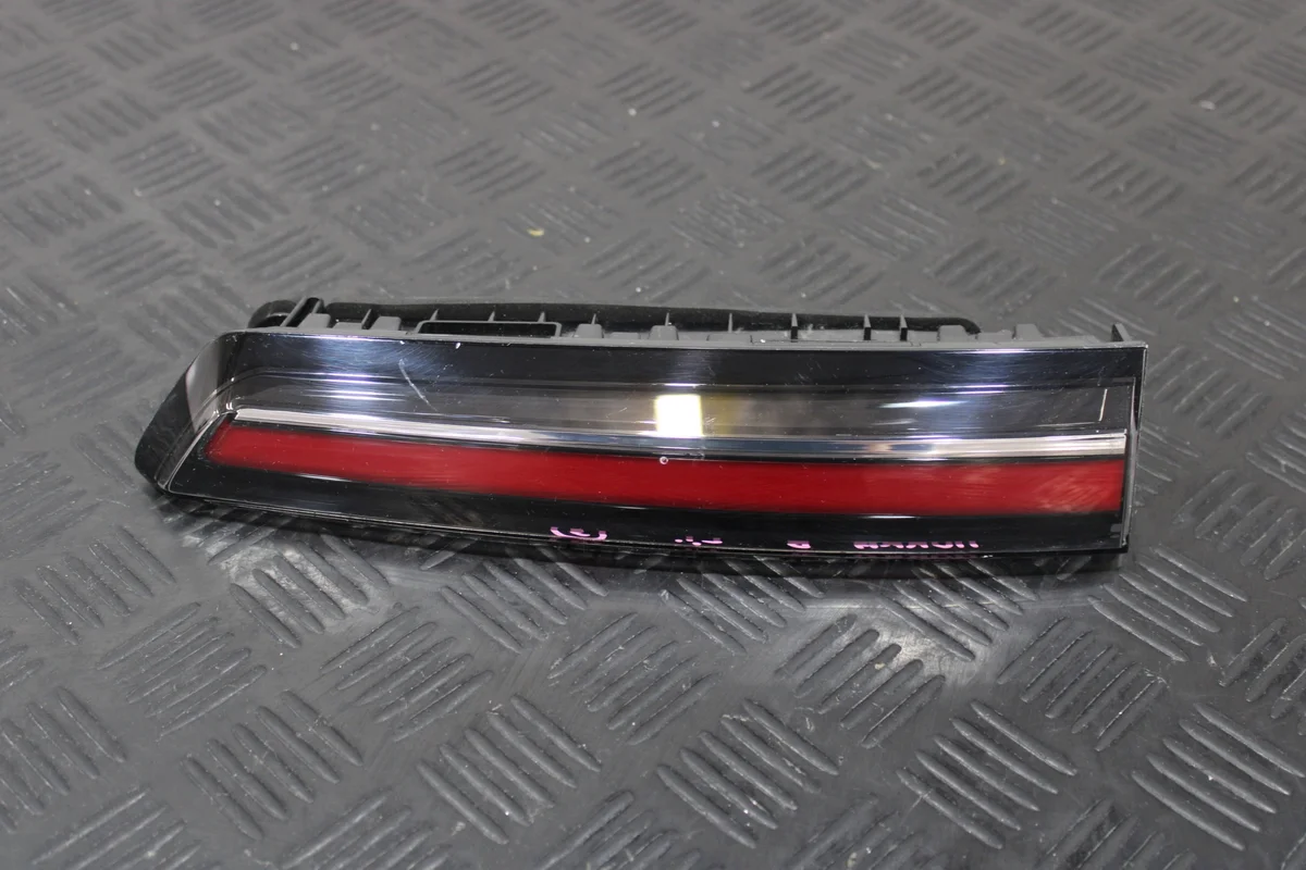 Luz Traseira Esquerda Opel Mokka B II 9833944480