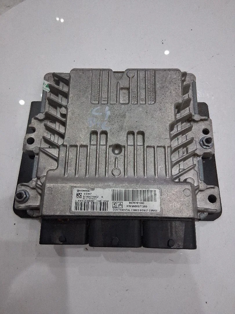 Unidade de Comando Citroen C4 Picasso 1.6 HDI 9676761080