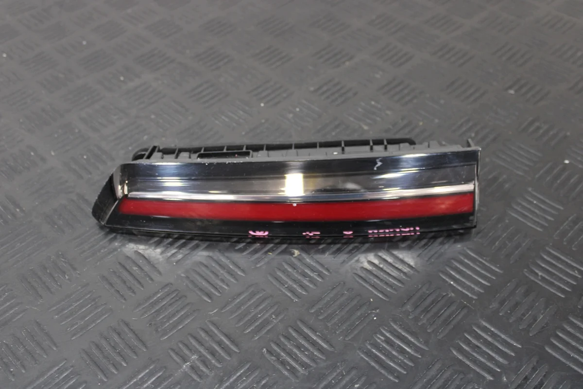 Luz Traseira Esquerda Opel Mokka B II 9833944480