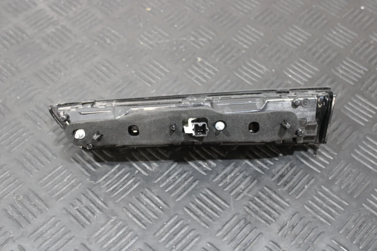 Rear Left Lamp Opel Mokka B II 9833944480