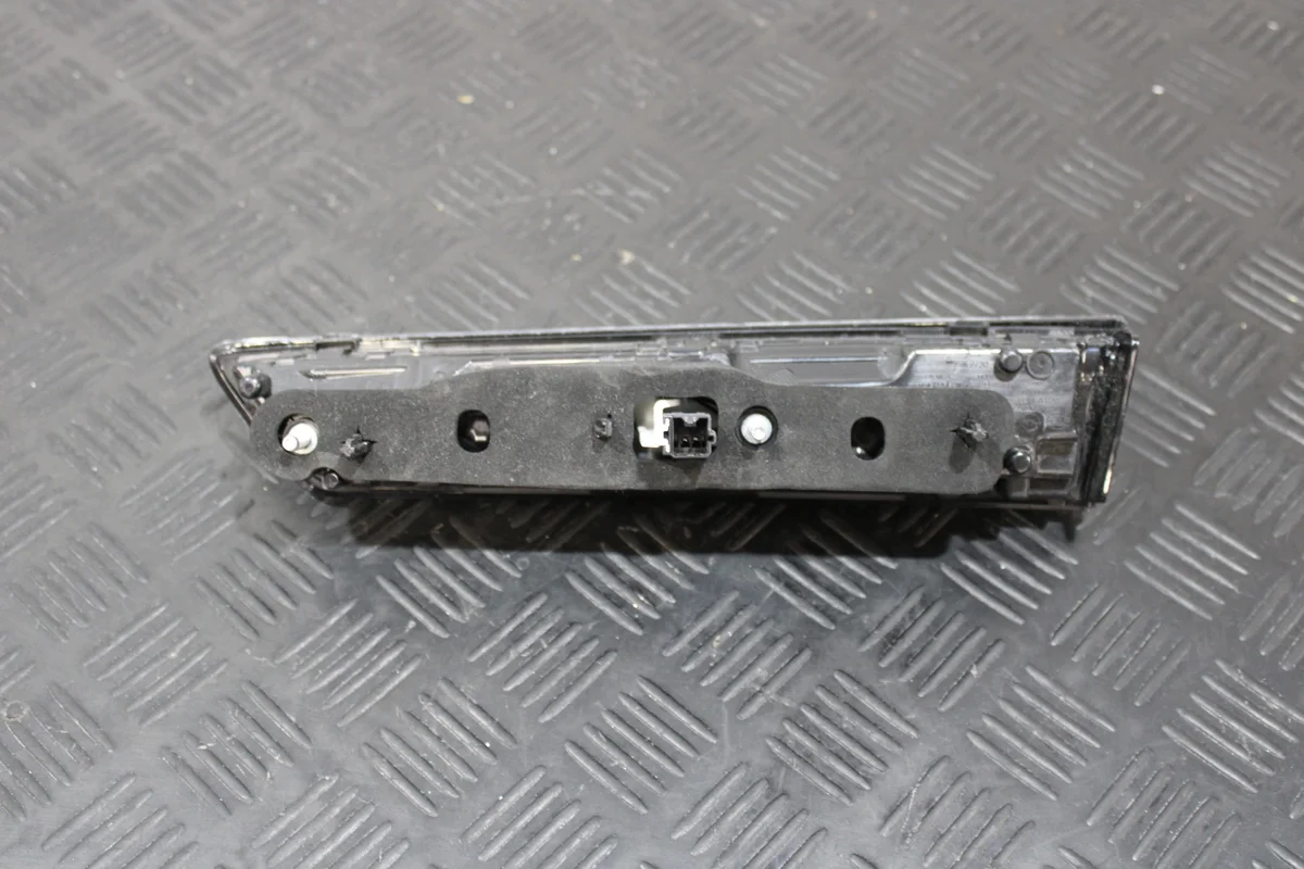 Opel Mokka B II 9833944480 Rear Left Lamp