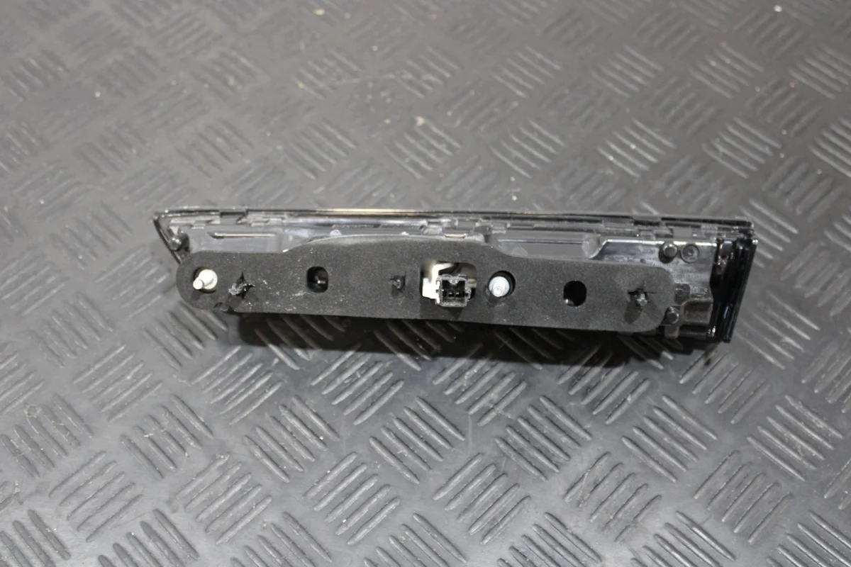 Rear Tailgate Lamp Left Opel Mokka B II 9833944480