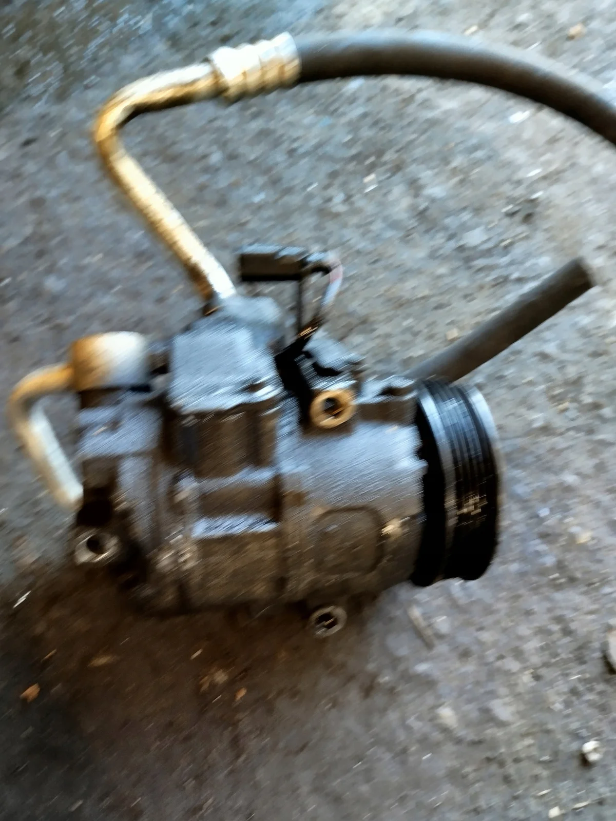 Klimakompressor VW Polo 6Q0820803G image 4