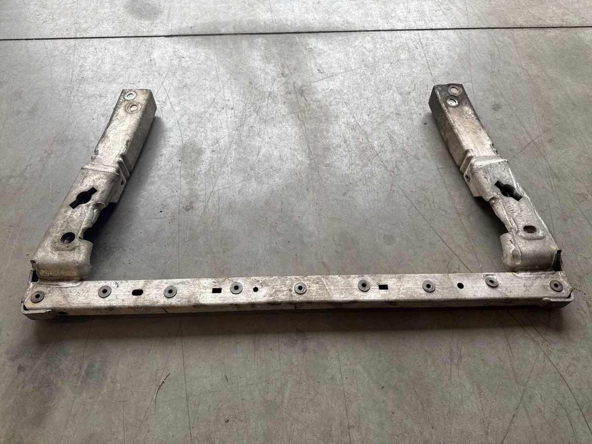 Maserati Ghibli Support radiateur ARH7480 image 2
