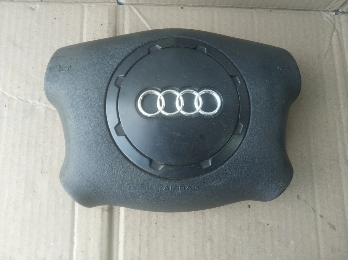 Airbag Lenkrad Audi A4 B5 A3 8L 8L0880201H