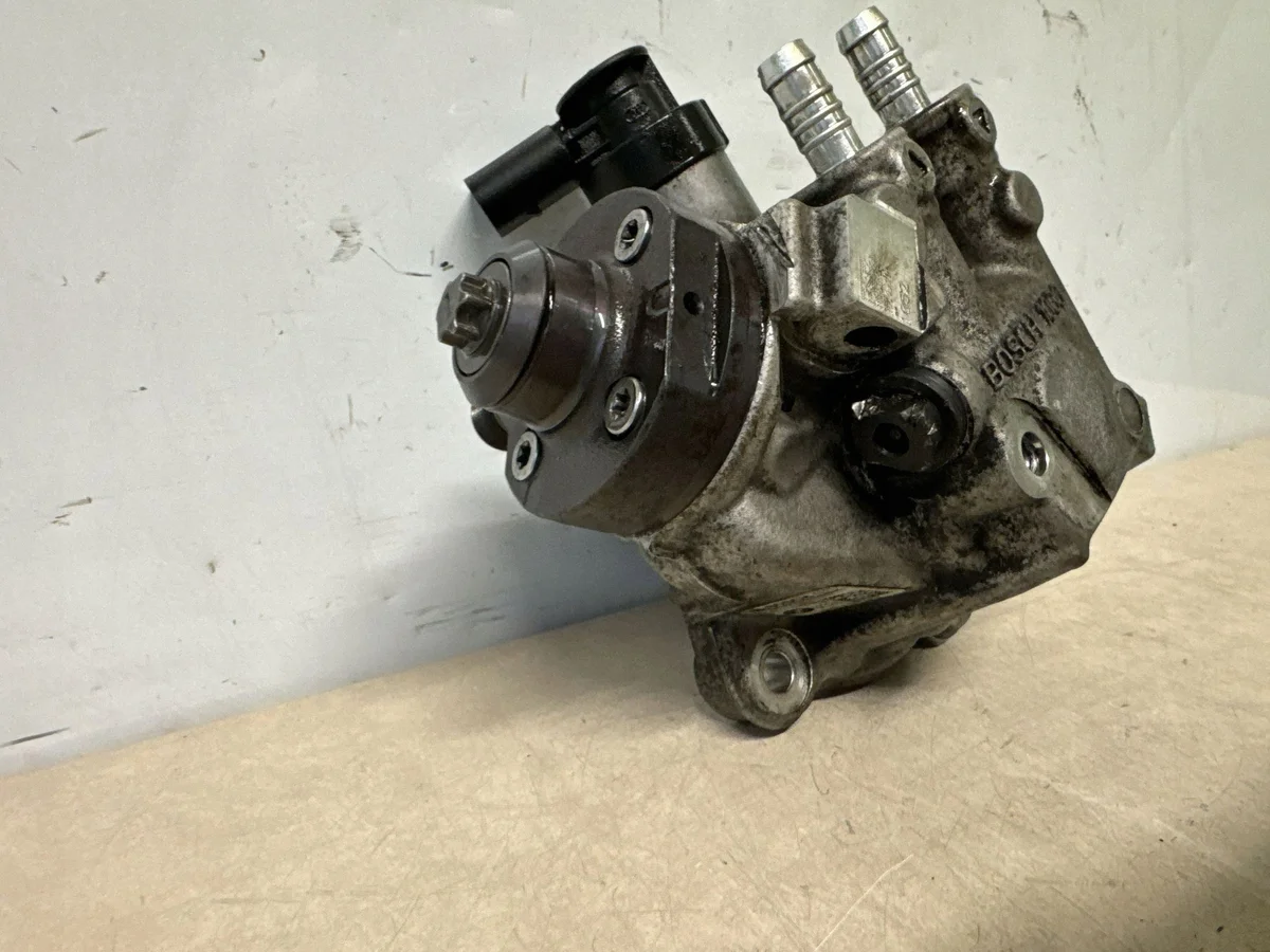 Injection Pump BMW N47 2.0 D 0445010528