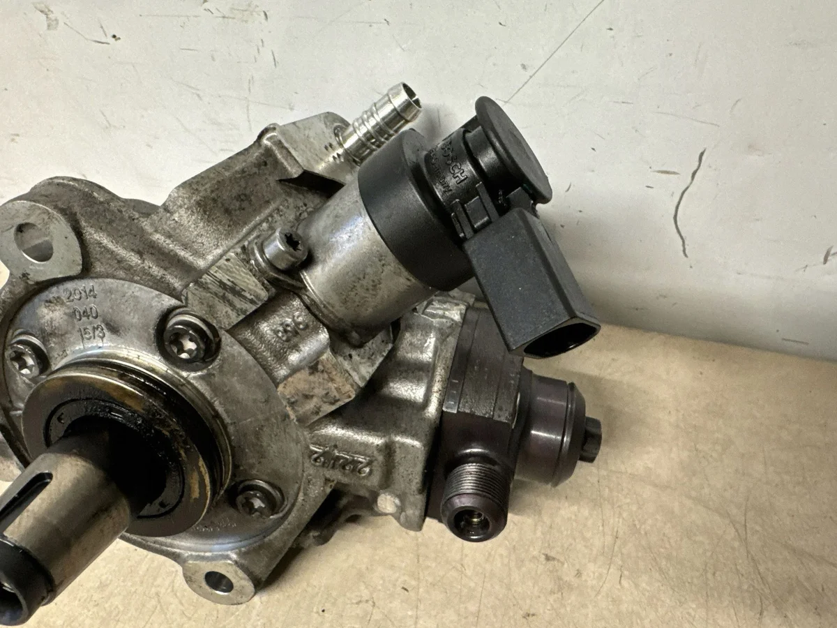 Einspritzpumpe BMW N47 2.0 D 0445010528 thumbnail 6