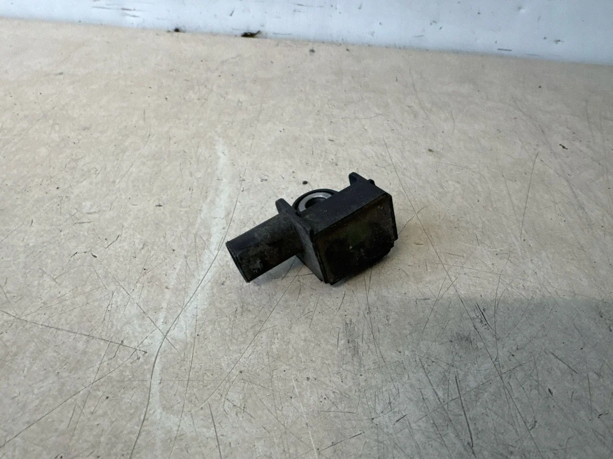 Capteur airbag BMW i4 6861319