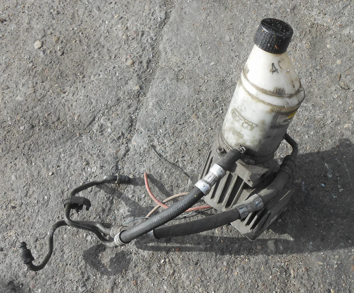 Bomba Dirección Asistida Opel Astra G Vectra C Zafira A 0634270