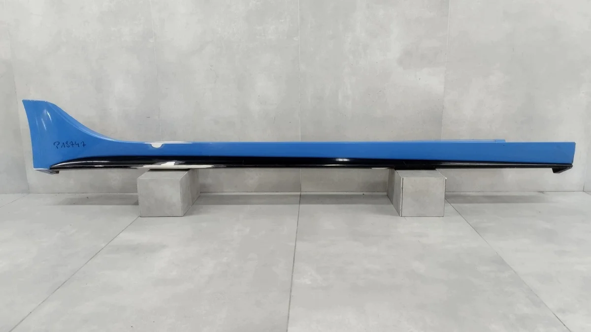 Baguette de seuil droite Jaguar XE GX7M-101D56-A