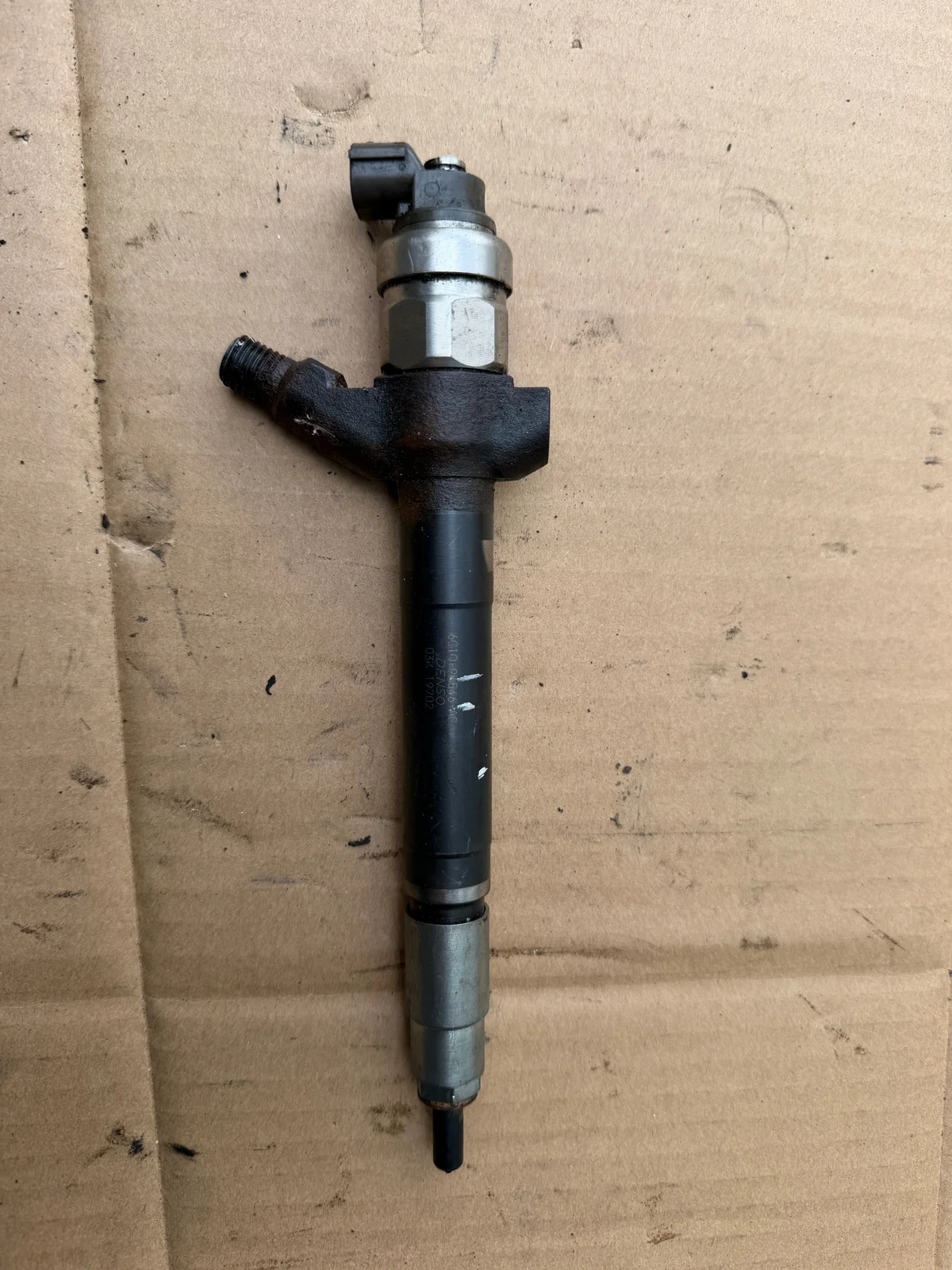 Iniettore Ford Transit 2.2 TDCI 601Q-94546-AC