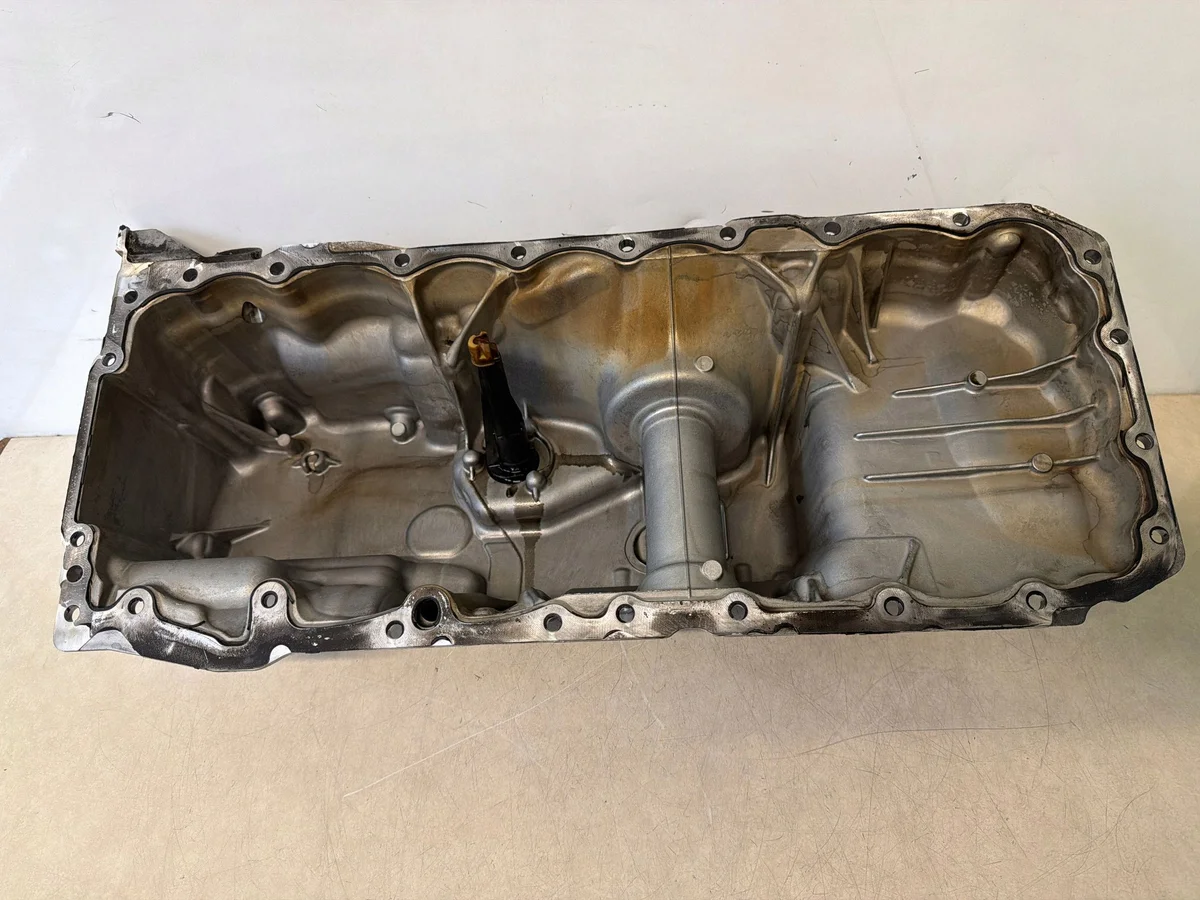 BMW Oliecarter 676984