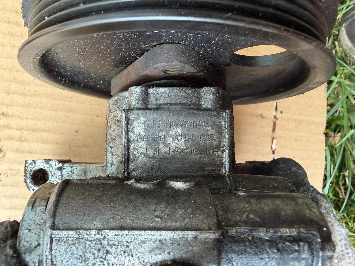 Pompe direction assistée Ford Transit 6C11-3A674-AA image 4