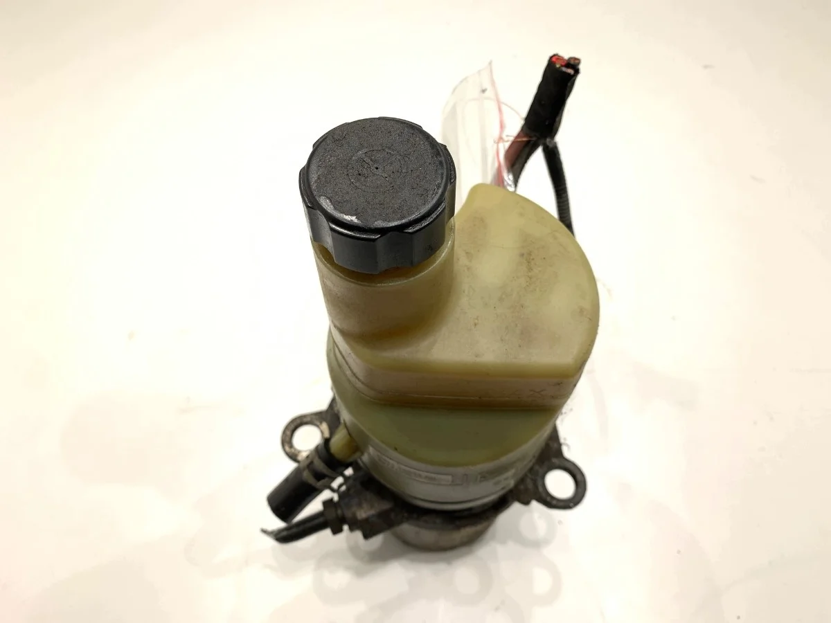 Ohjaustehostimen pumppu Volvo V50 5N51-3K514-AD image 3