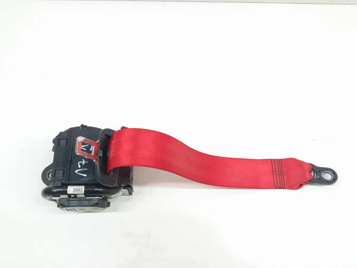 Ceinture de sécurité droite arrière Porsche Panamera II 631001900F