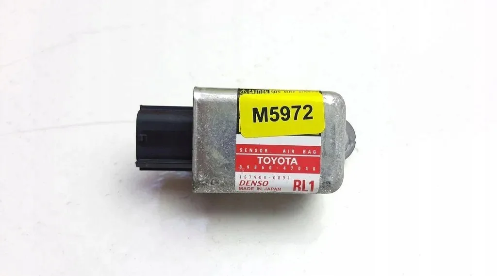 Sensor de Colisão Toyota Prius (NHW20) 8986047040