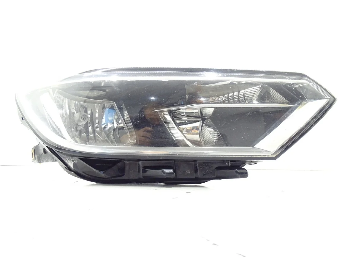 Faro Destro Anteriore VW Passat B8 FISH-PARTS773
