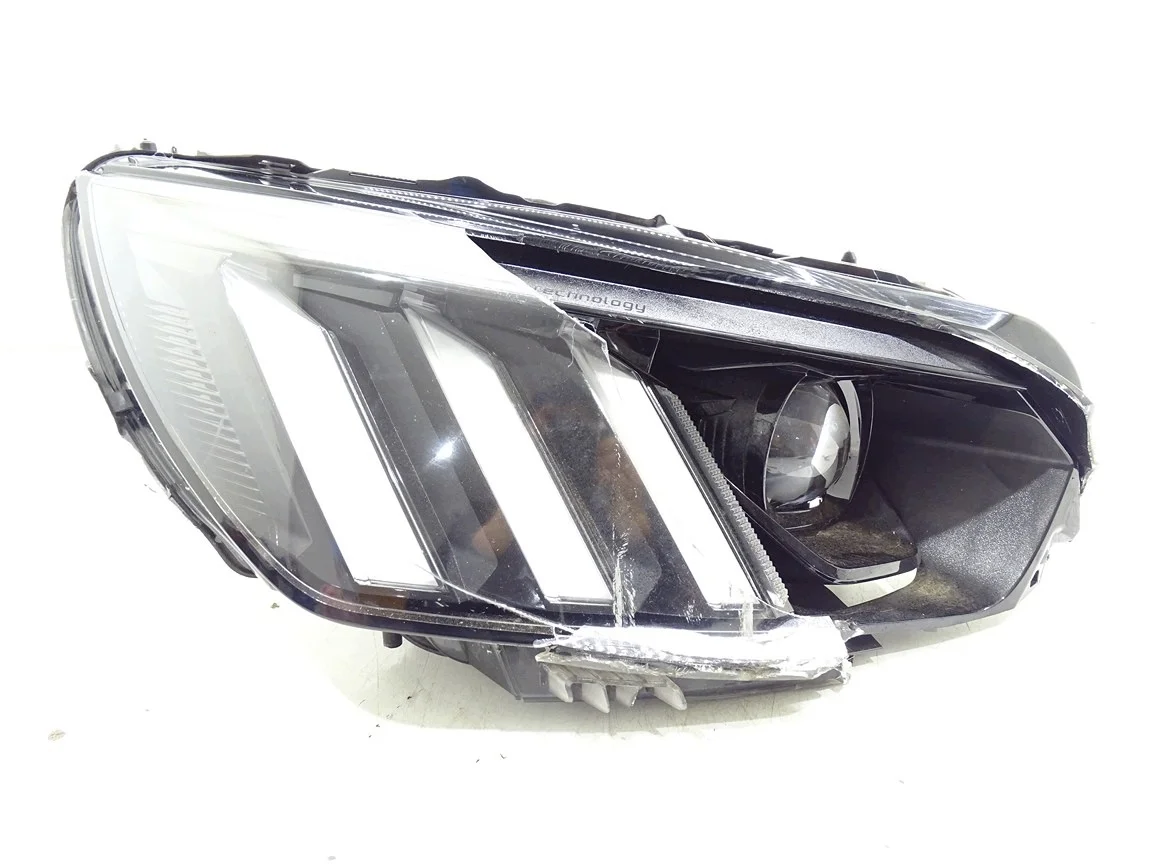 Phare Avant Droit Peugeot 2008 II GT 9841642180 FISH-PARTS776