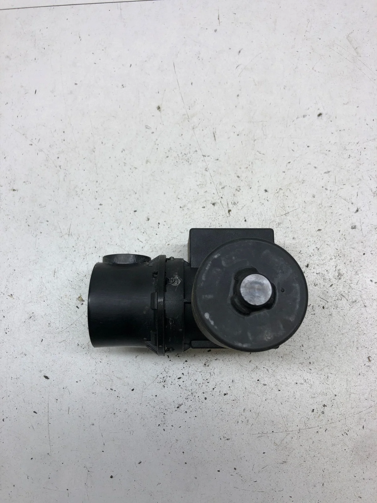 Volkswagen Jetta Central Locking Pump 443862257A