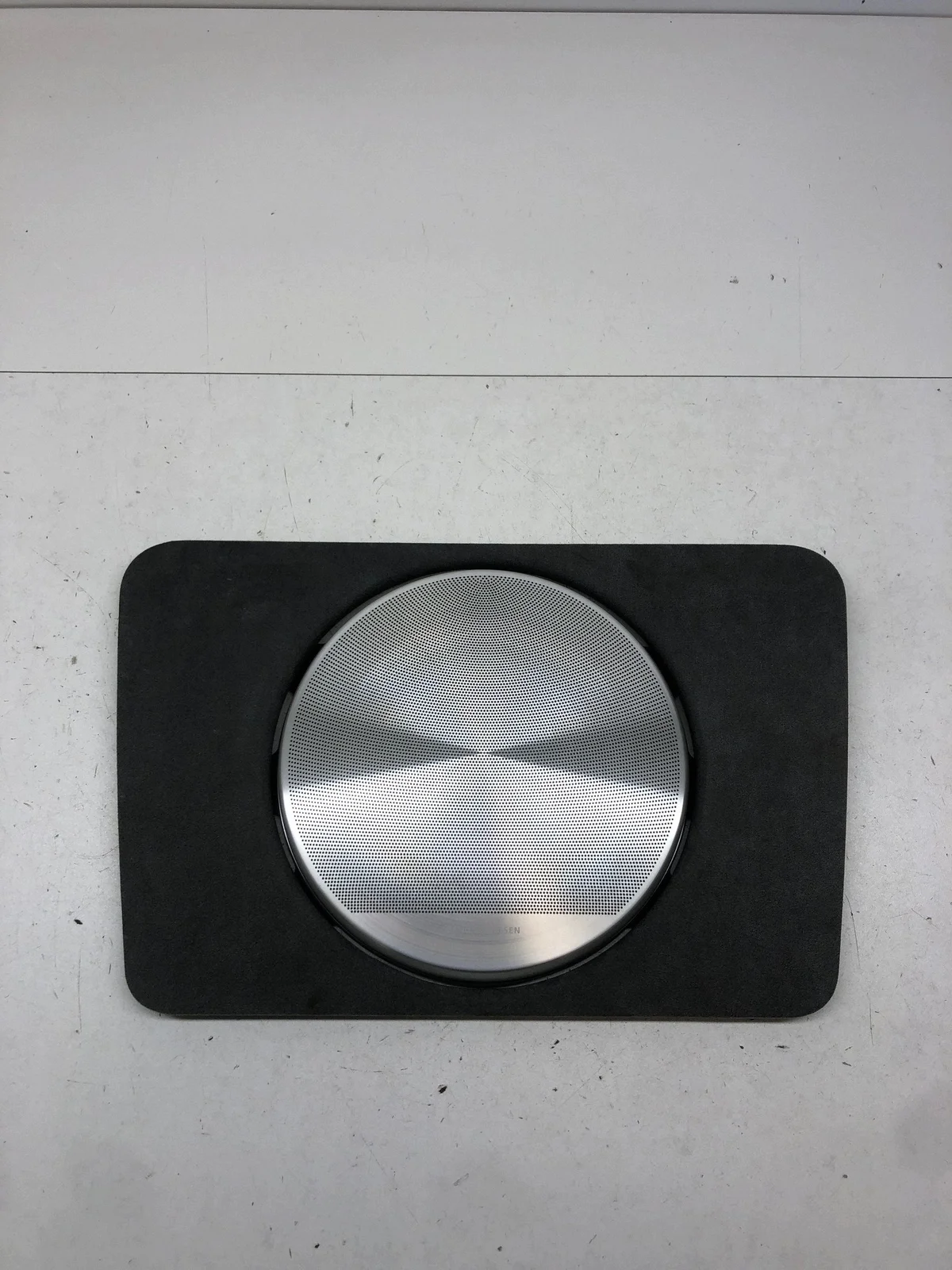Masque de haut-parleur Audi A8 D3 4E 4E0868401