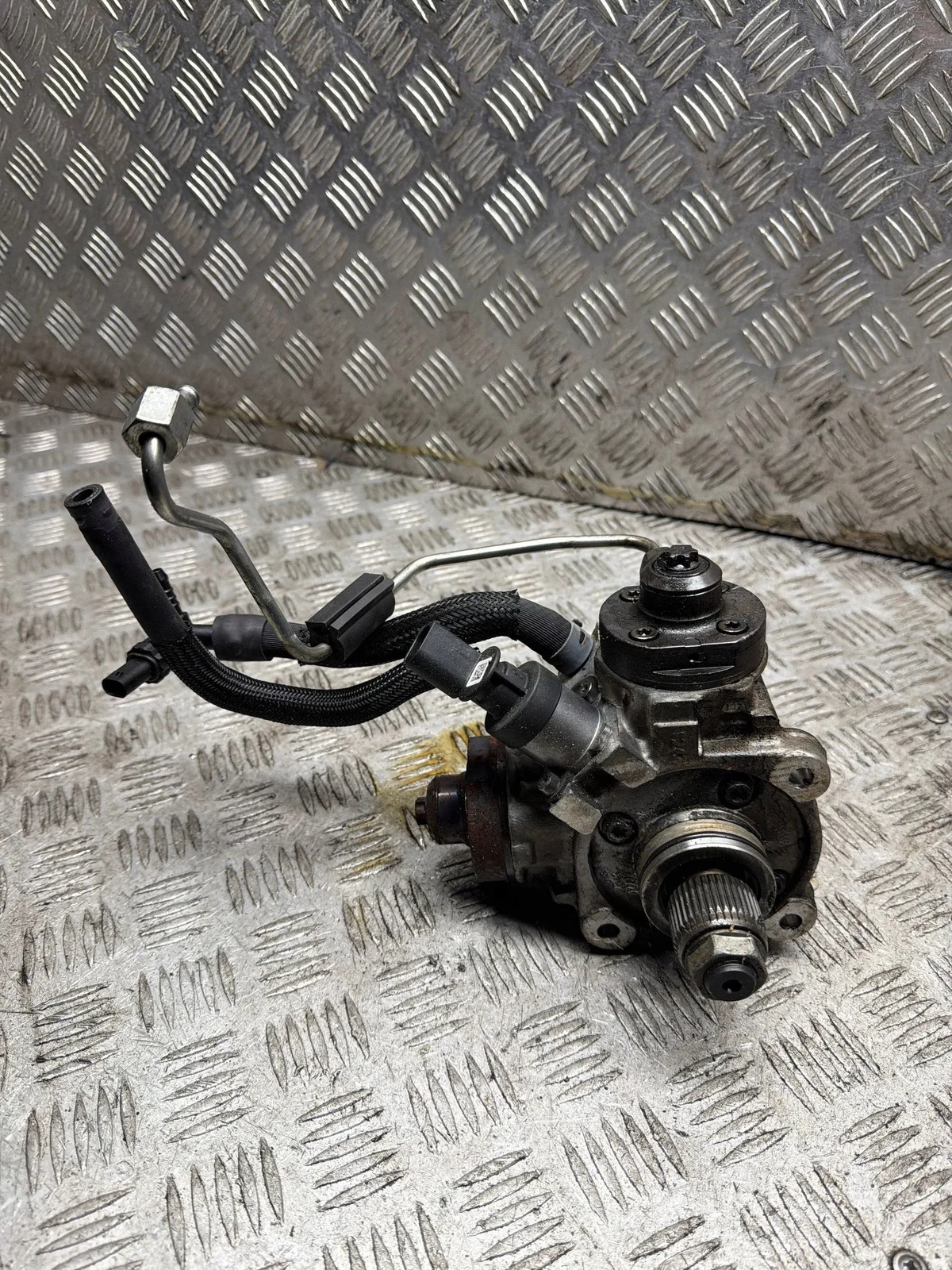 Einspritzpumpe Audi A6 C7 059130755CA thumbnail 1