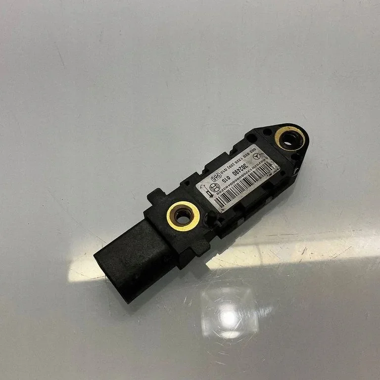Sensor de airbag Mercedes-Benz E W211 0028201326