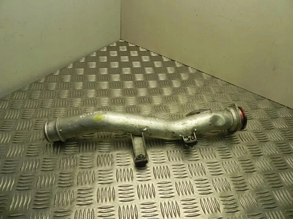 VW Touareg 7P Rör intercooler 3.0TDI 7P0145762A