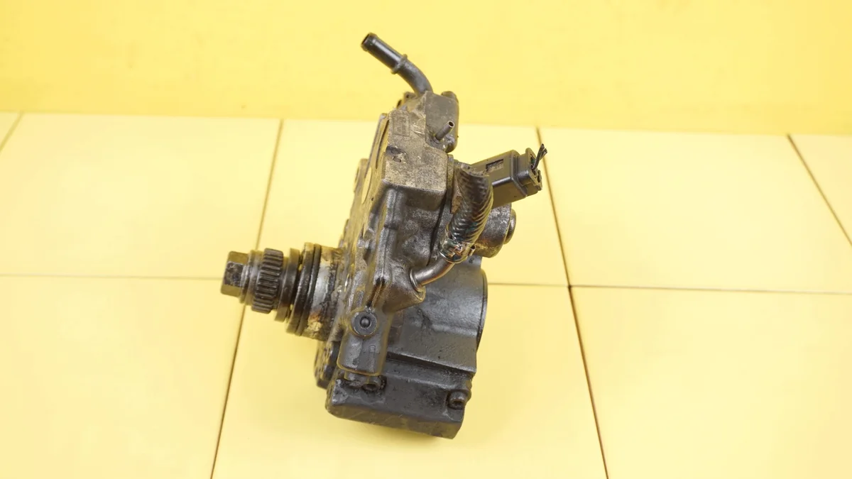 Einspritzpumpe Mercedes-Benz Sprinter A6510703301